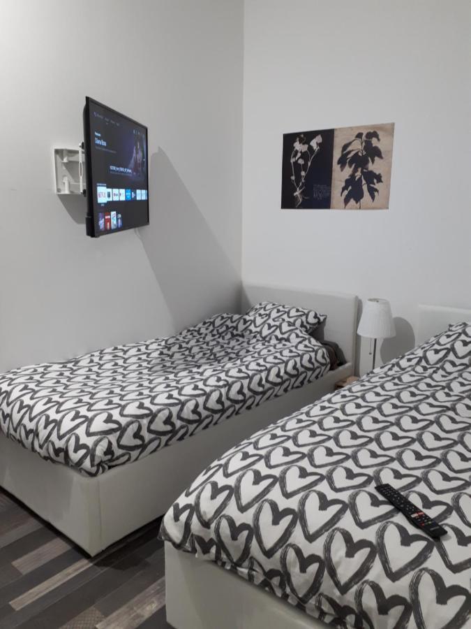 Studio, Chambres, Appartement, Gite Vendegies-sur-Ecaillon Экстерьер фото